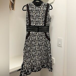 Self-Portrait Flower paneled dress